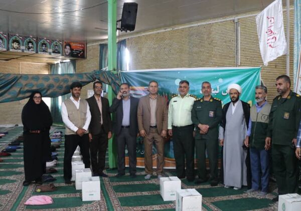 برگزاری جشن عاطفه‌ها در مدارس عشایری استان کرمان 