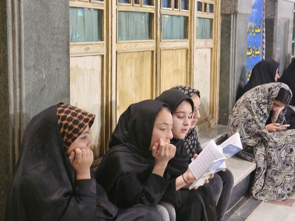 مراسم احیاء شب نوزدهم ماه مبارک رمضان(لیالی قدر) در نجف ایران
