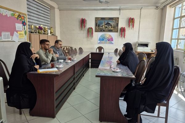 شنیدن دغدغه‌های دانش‌آموزان ‌اولویت ماست