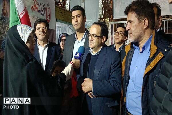 حضور پرشور نوجوانان مبارز در کافه رسانه اردبیل