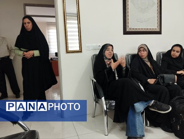 نشست صمیمانه معاون پرورشی و تربیت‌بدنی ناحیه 7 با سردبیر خبرنگاران خبرگزاری پانا 