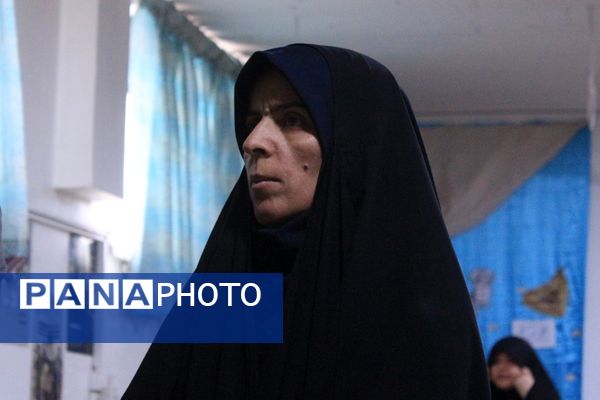 افتتاحیه «مدرسه انقلاب» در مدرسه تقوی‌پیشگان بهارستان‌دو