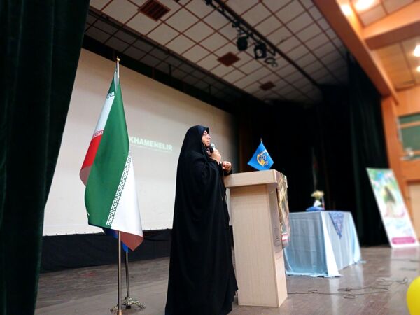 همایش مسئولان انجمن اسلامی مدارس استان همدان