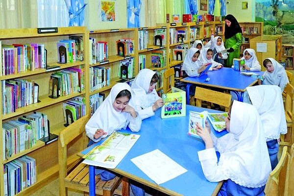 تجهیز مدارس به کتابخانه‌های استاندارد و دیجیتال، گامی نوین در ارتقاء آموزش دانش‌آموزان است