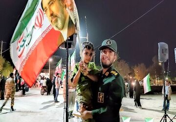 از انتقام خون شهدا صرف نظر نخواهیم کرد