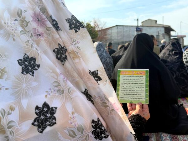 اقامه نماز عید فطر در ایزدشهر