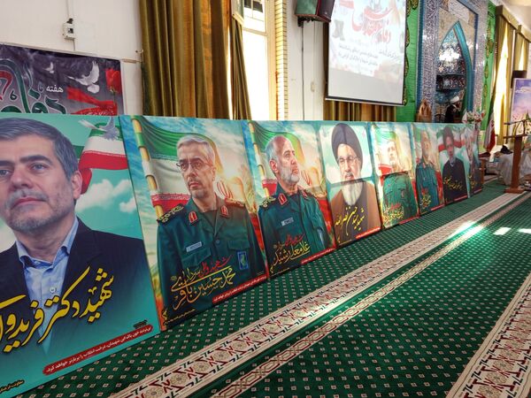 قدمی هم‌سنگر ایمان؛ از مدرسه تا صف نماز جمعه