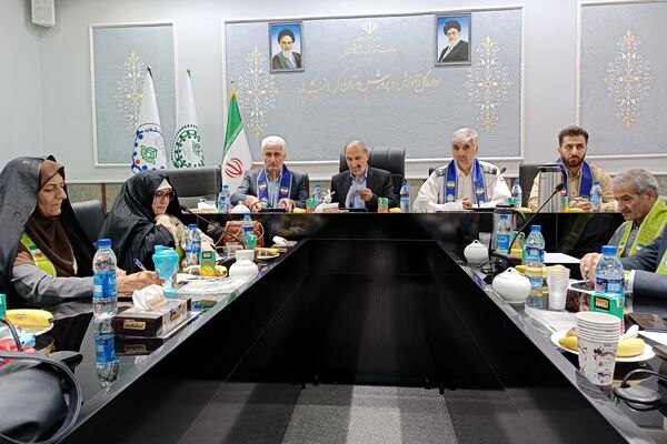 نشست هم‌اندیشی پیشکسوتان سازمان دانش‌آموزی استان کرمانشاه
