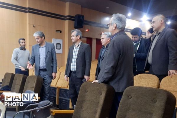 چهل و چهارمین جشنواه فرهنگی و هنری در رشته هنرهای نمایشی در نیشابور