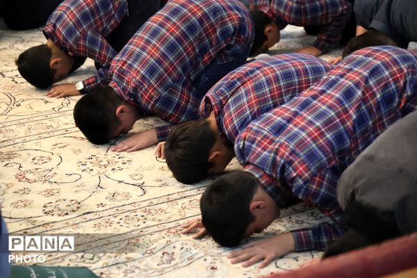 جشن تکلیف دانش آموزی پسران منطقه ۲ تهران