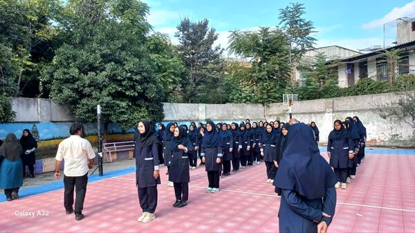 آموزش رژه نظامی برای دختران فاطمی
