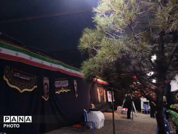 خدمت رسانی موکب ابناء الحسین در صد و بیست و نهمین شب