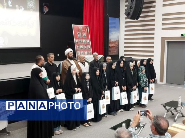 برگزاری آیین شکرانه خدمت کانون‌های خدمت رضوی استان زنجان