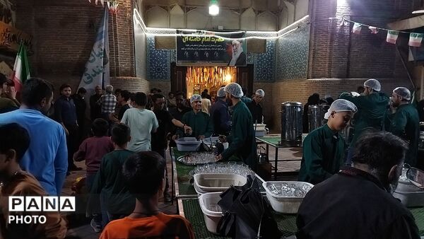 هشتاد و پنجمین شب از فعالیت چایخانه فاطمه الزهرا در قاب پانا 
