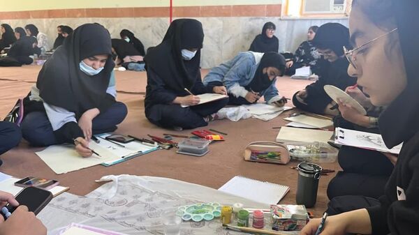 مسابقات فرهنگی‌ هنری با استقبال هنرمندان و دانش‌آموزان برگزار شد