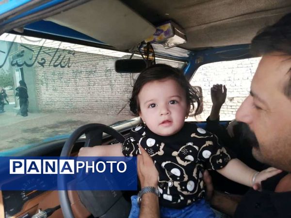 حضور پررنگ کودکان و نوجوانان روستای نقاب در همایش بزرگ عاشورای حسینی