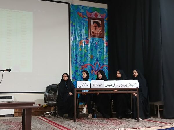 انتخابات مجلس دانش‌آموزی دختران ابرکوه