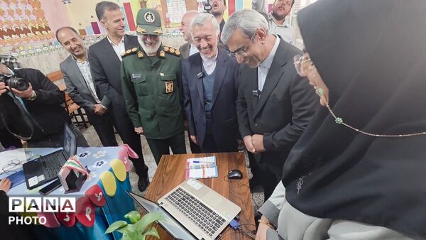زنگ سپاس معلم در خراسان رضوی نواخته شد