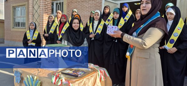 آیین بزرگداست میلادحضرت زینب(س) و روز پرستار در دبیرستان وکیلی ۶۶ نیشابور