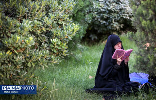 مراسم دعای عرفه در دانشگاه تهران