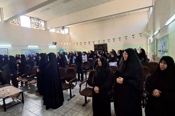 روزی برای دانش آموزان