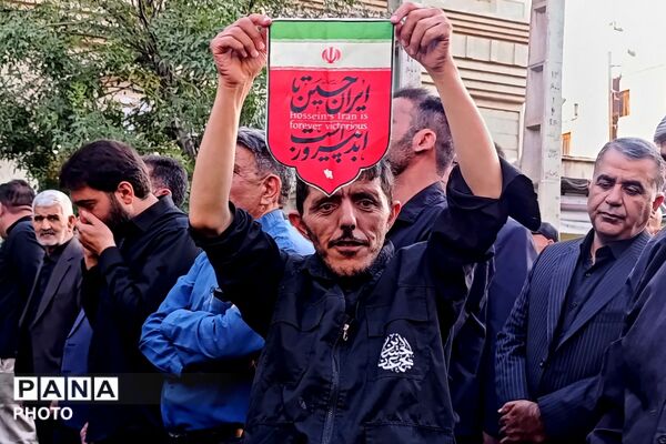 طنین اشک و ماتم در سوگ سالار شهیدان در اسلام آباد غرب