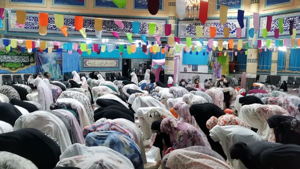 از نیمکت مدرسه تا محراب مسجد؛ اعتکاف، کانون خودسازی دانش آموزان