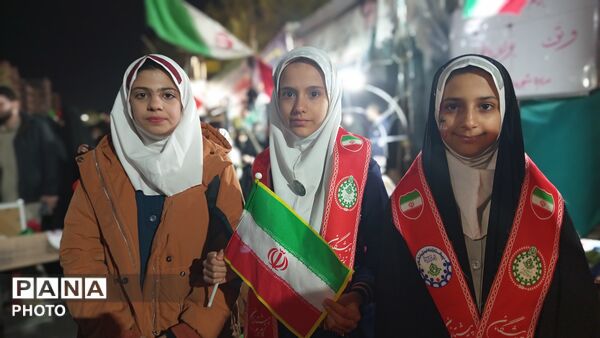  گرامیداشت شب چهلم دانش آموزان بی گناه میناب  در بروجرد 