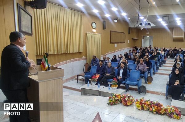 انتخابات انجمنِ اولیای دبیرستان حاج احمد هاشمیان دو