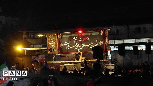 در سوگ یاور غریب؛ تجمع عظیم عزاداران در قاسم‌آباد مشهد در شب تاسوعا