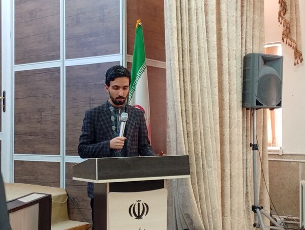 جلسه‌ ضمن خدمت با موضوع نماز و شیوه‌های نماز در بن