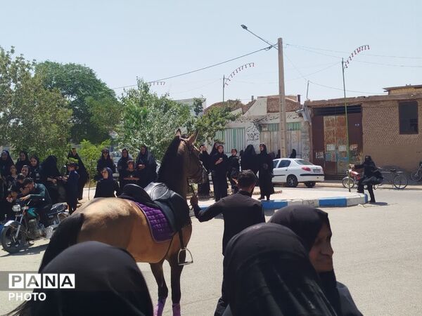 فدافن میزبان سوگ عاشورا