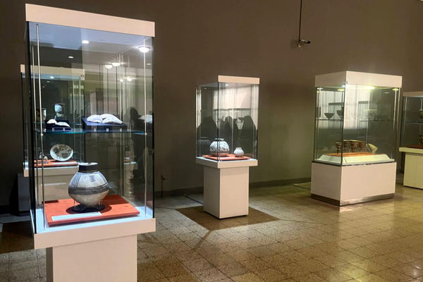 گوشه‌ی کوچکی از موزه ملی ایران باستان در قاب پانا