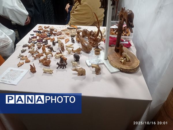  نمایشگاه صنایع دستی و سوغات کرج در کاخ مروارید کرج 