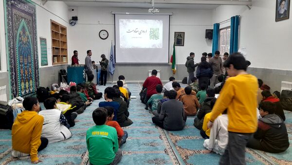 برپایی اردوی شبانه مقاومت در دبیرستان شهید بهشتی