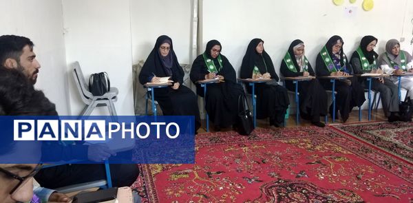 برگزاری دوره تربیت مربی تشکیلات پیشتازان در مشهد