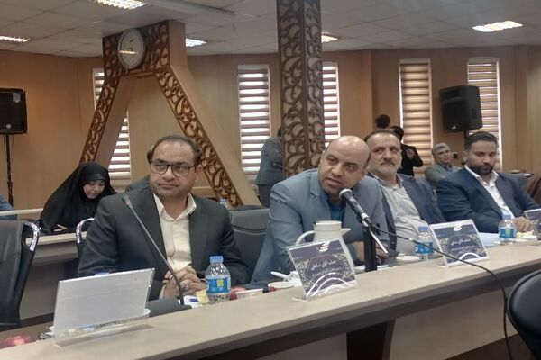 نشست مشترک اعضای کمیسیون آموزش و تحقیقات مجلس، مدیران آموزش و پررش استان خراسان رضوی و وزیر آموزش وپرورش در مشهد