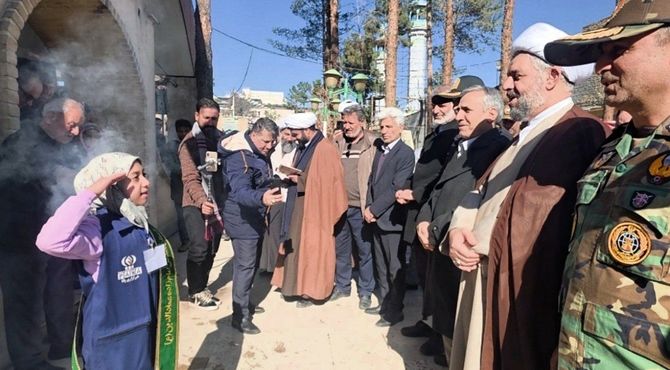 گلباران مزار مطهر شهدای امامزاده عمادالدین(ع)