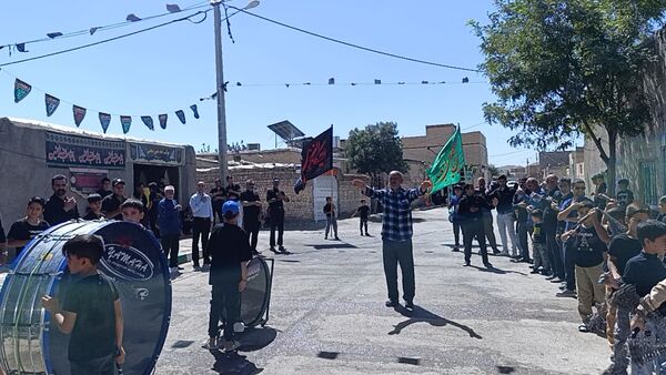 مراسم سنتی هیئت ثامن الائمه روستای سلطان آباد نمک