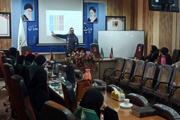 دوره تربیت مربیان پیشتاز کاردان در شهرستان کوهبنان برگزار گردید