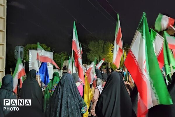 مقاومت در خیابان‌های شهر بار ادامه دارد