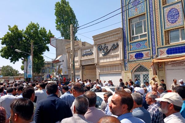 راهپیمایی جمعه خشم و نصر شهرستان قروه