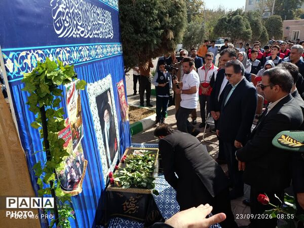 زنگ مهر، ایثار، شهادت و نماز  در هنرستان دارالفنون