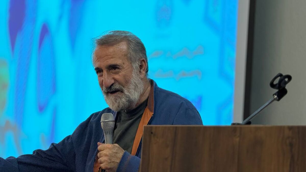 بازیگری سخت‌تر از معلمی است