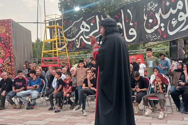 تعزیه‌خوانی دهه دوم محرم در بهارستان‌۲