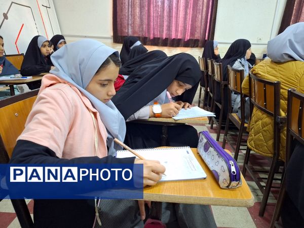  دوره مقدماتی خبرنگاری در پژوهشسرای دانش‌آموزی ناحیه۶ مشهد