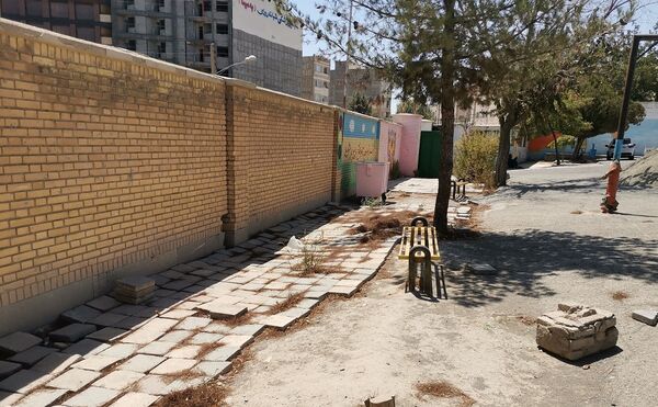 مهیا شدن دبستان شهدای گمنام ناحیه سه کرج برای بازگشایی مهر