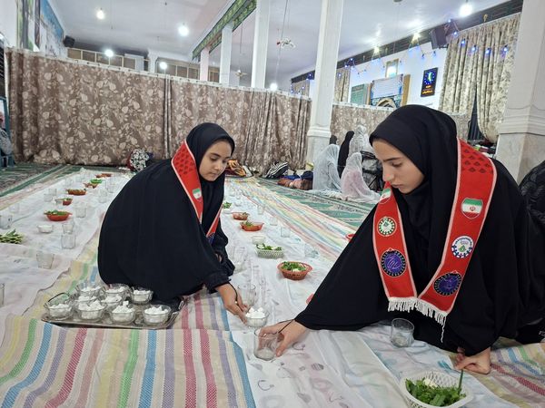 مراسم اعتکاف دانش آموزی آموزشگاه مریم سنگان شهرستان رشتخوار