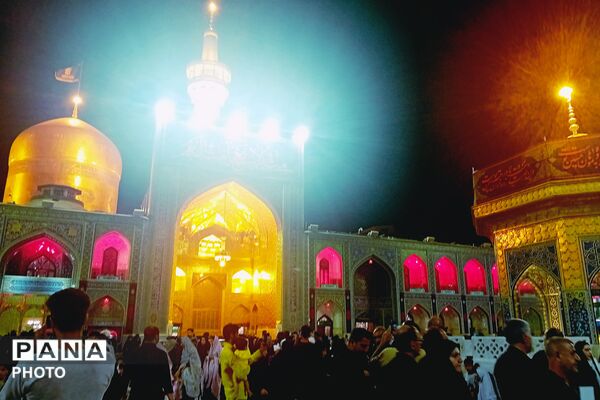 مشهد در انتظار وداع