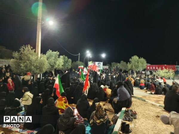 حضور گسترده دانش آموزان خدیجه کبری ابرکوه در گرامیداشت شهدای میناب